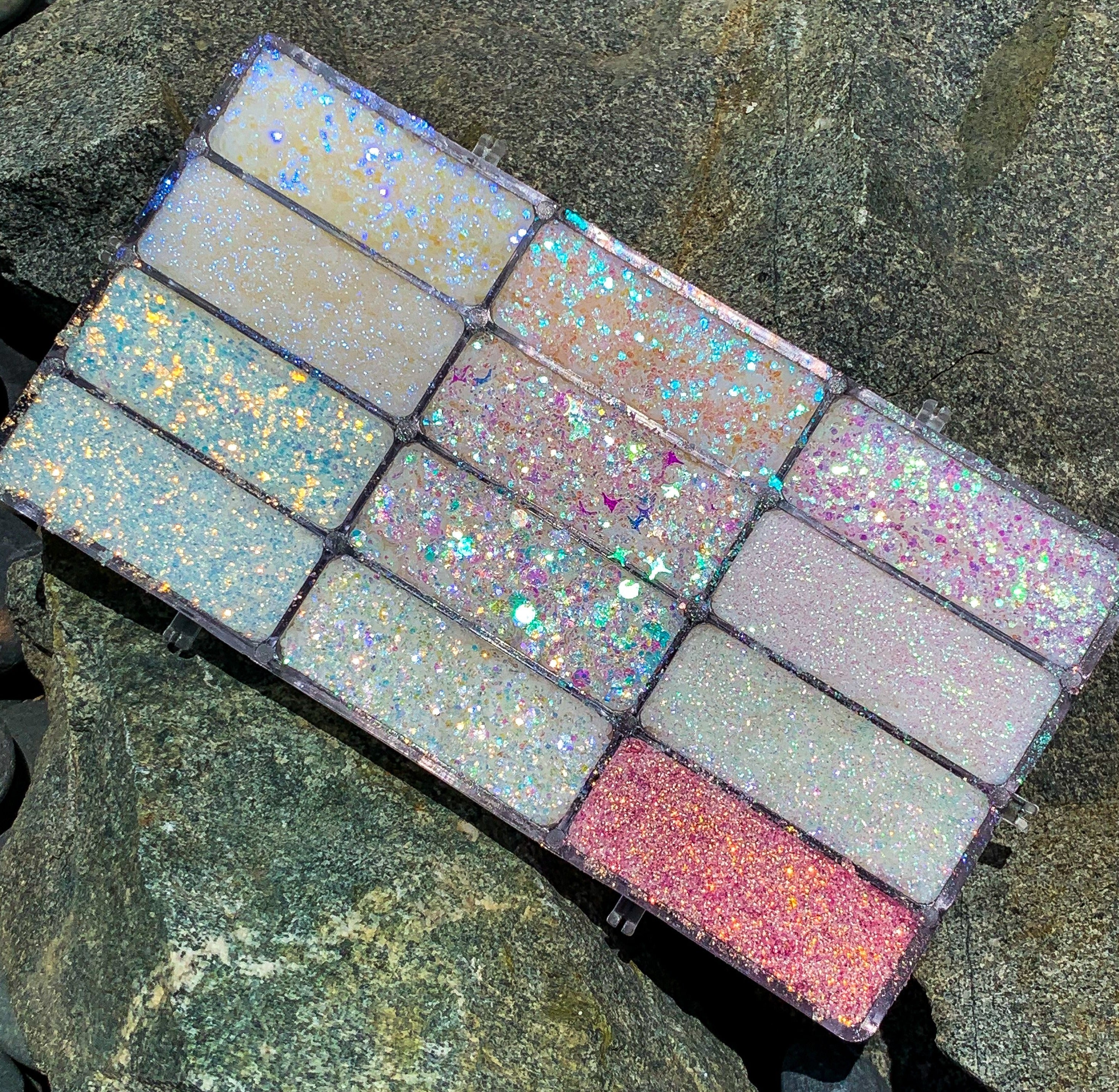 Diamond Skin Glitter Palette