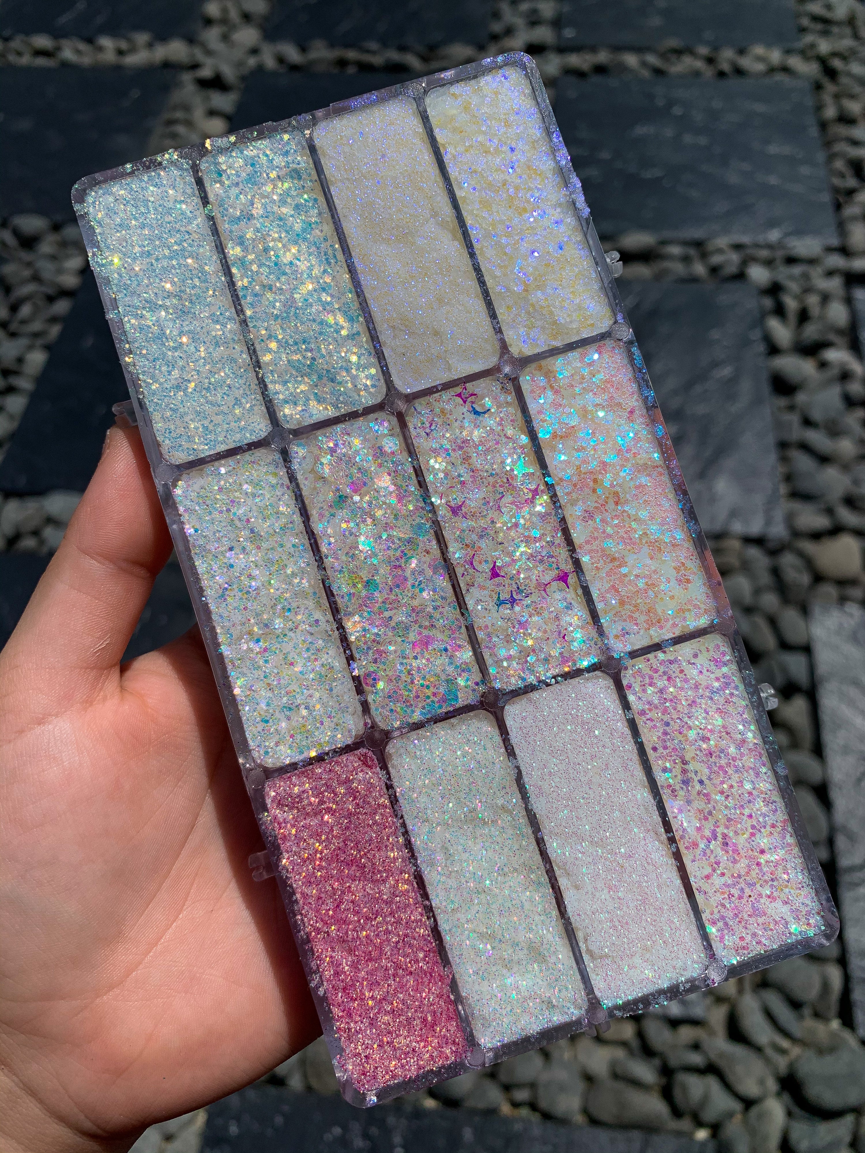 Diamond Skin Glitter Palette