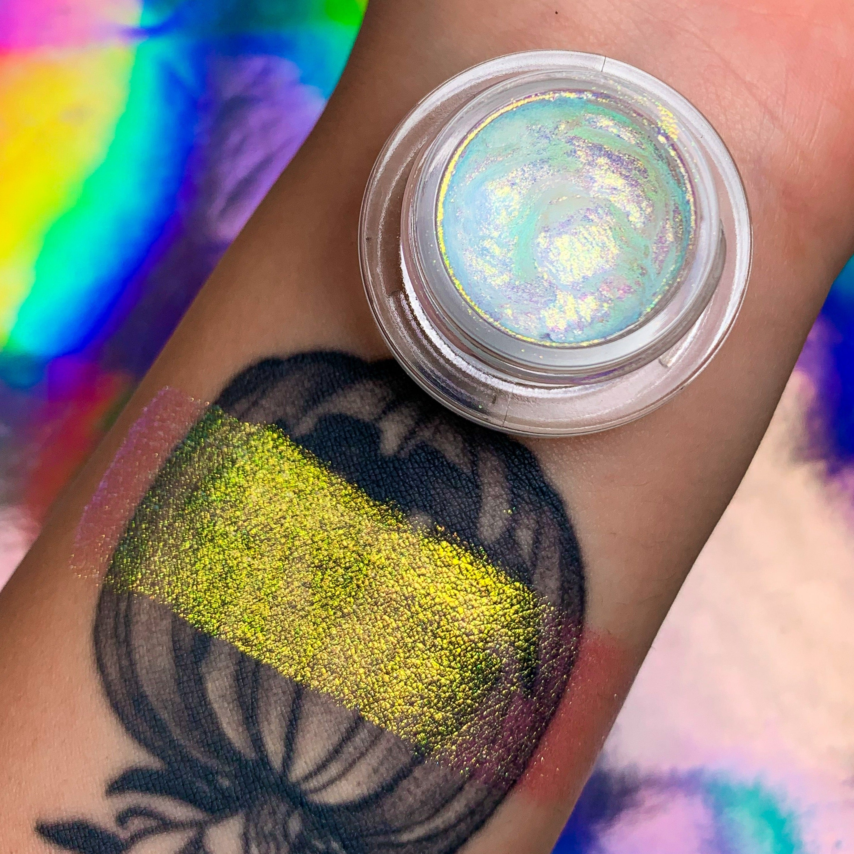 Flicker Eyeshadow Gel